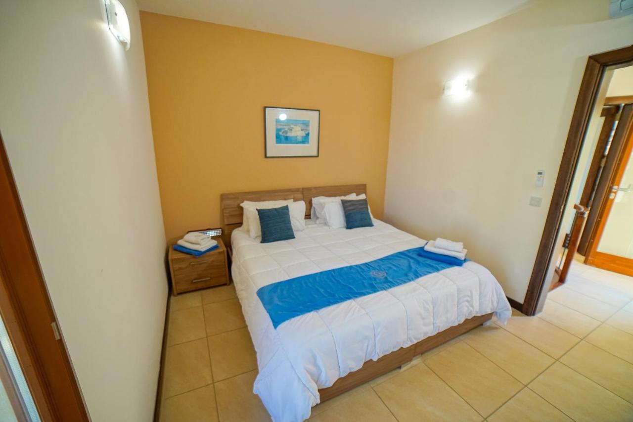 Getawaynpetto Private Duplex Maisonette With Jacuzzi Hot Tub Mgarr Buitenkant foto