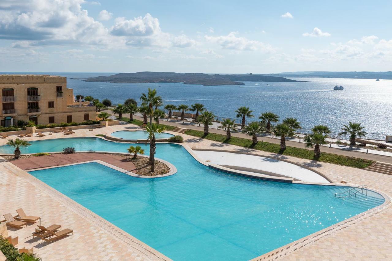 Getawaynpetto Private Duplex Maisonette With Jacuzzi Hot Tub Mgarr Buitenkant foto